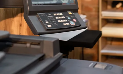 https://www.clarkemurphyprint.com.au/wp-content/uploads/2025/06/Web-to-Print-mobile.webp