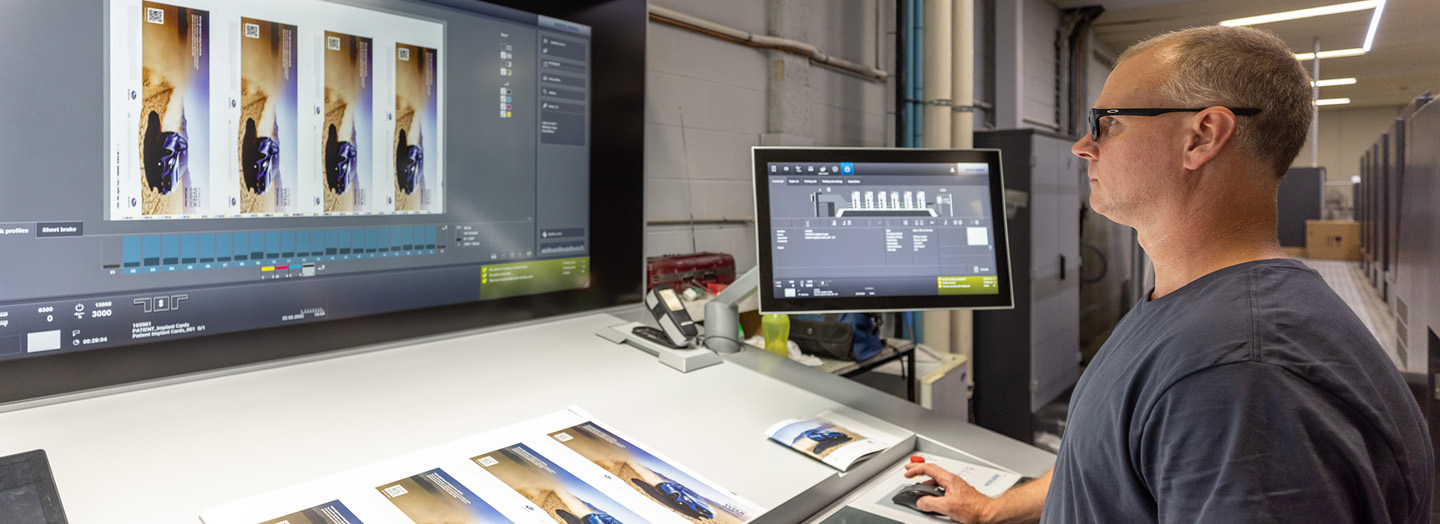 https://www.clarkemurphyprint.com.au/wp-content/uploads/2025/07/tech-banner.jpg