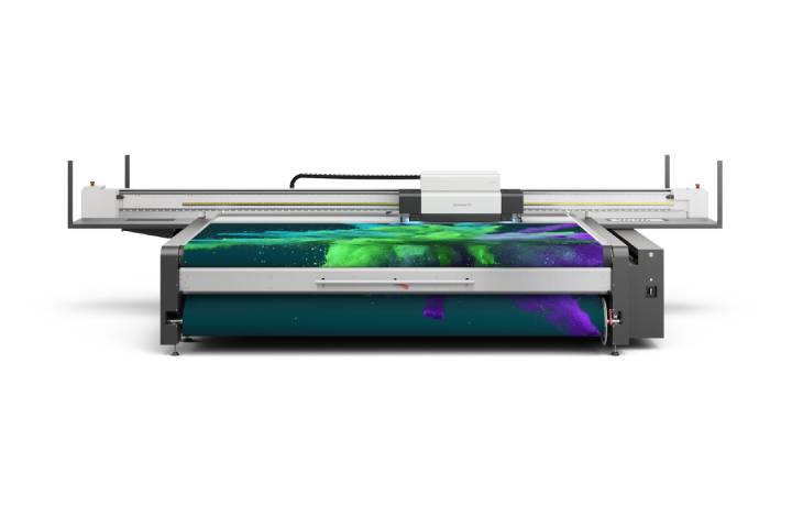 https://www.clarkemurphyprint.com.au/wp-content/uploads/2025/09/wide-format.jpg